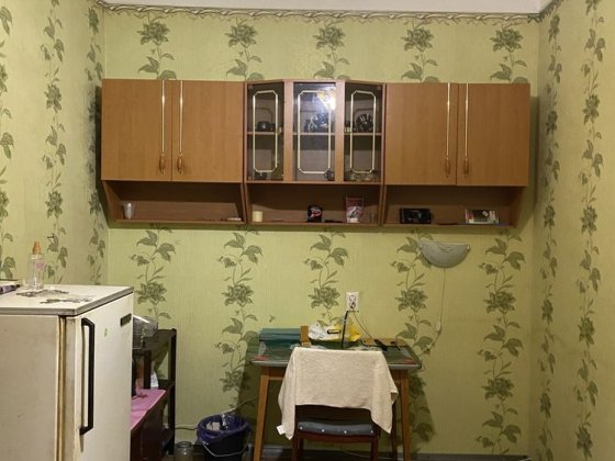 Продам 2х комнатную в общежитии -центр Соц города Кам'янське