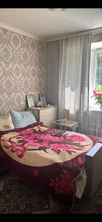 кімната в гуртожитку на Виставці, секція на 2 сім'ї - фото 1