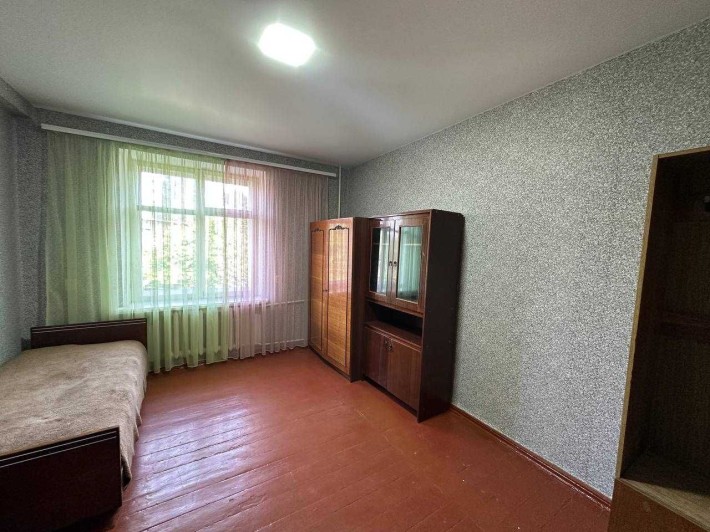 39243 Продаж Просторої кімнати в гуртожитку Гречани - фото 1