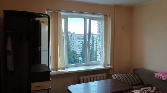 Продам однокімнатну квартиру, в колишньому гуртожитку, приватизована, можливий торг - фото 1