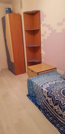 Продам кімнату в гуртожитку Київ Новоукраїнська 2/6, центр Шевченківський район косметичний ремонт п - фото 1