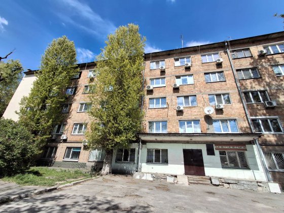 Продам  кімнату, Залізничне шосе, М Видубичі, Либідська, БЕЗ % Киев