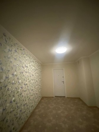 Продаж  кімнати в гуртожитку.  Частина секції. Молодіжна - фото 1