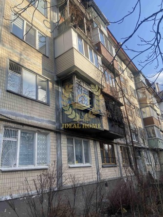 Продаж кімнати 15 м2 в комунальній квартирі - фото 1