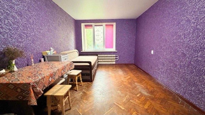 Продаж кімнати в гуртожитку 18м2 Луценка 15 / Луценко 15 - фото 1
