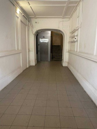 Продаж 2 кімнат в центрі міста, Антоновича 17, царський будинок - фото 1