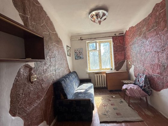 Продаж кімнати в малосімейці, 9м2, Центр, бульвар Українського відродження Кременчуг