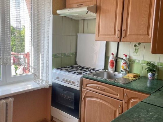 Продаж  квартири в гуртожитку