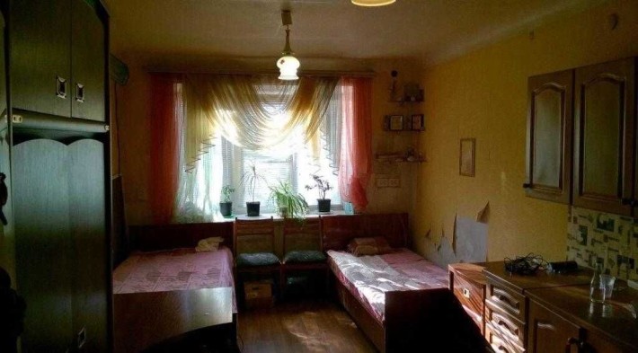 Продається кімната в гуртожитку р-н Червоний Шлях - фото 1