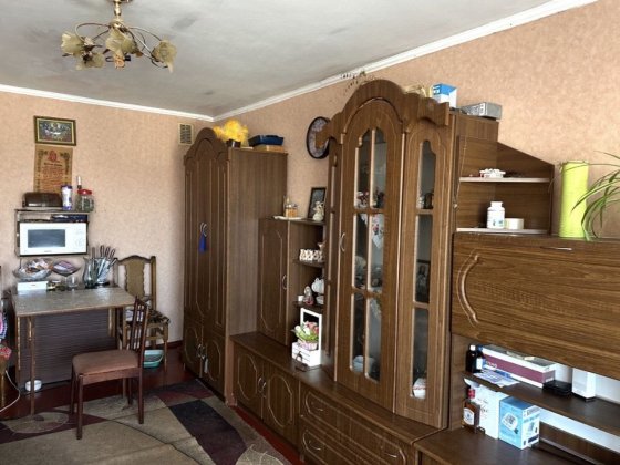 Продаж 2 кімнат в гуртожитку Ровно