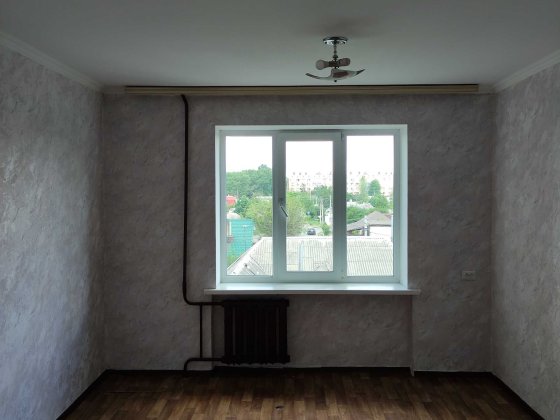 Велика кімната 19 м. кв. в гуртожитку пров. Авіаційний Черкаси