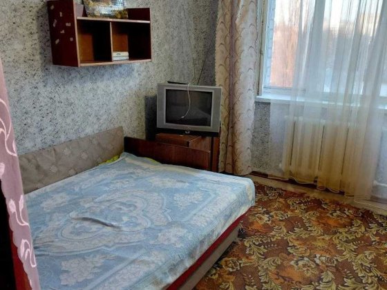 Продаж великої кімнати в гуртожитку блочного типу Чернигов