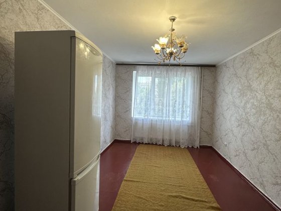 Продам кімнату 17,6 м2 в гуртожитку по вул.Кільцева 20 Чернигов