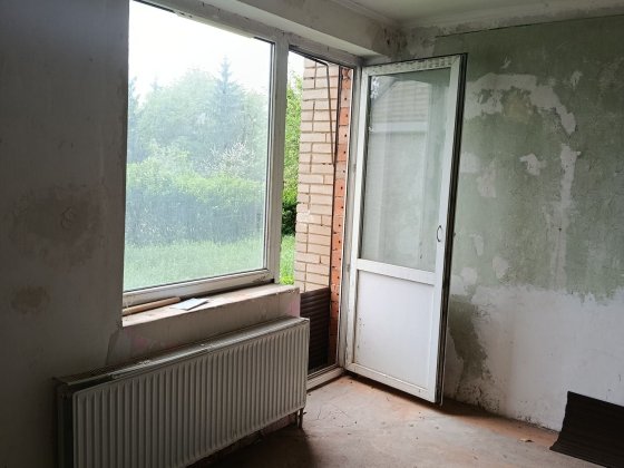 Гарний варіант як під житло так і для бізнесу