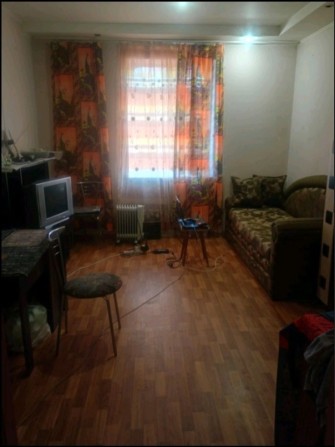 Продам комнату  в 3х-комнатной квартире - фото 1
