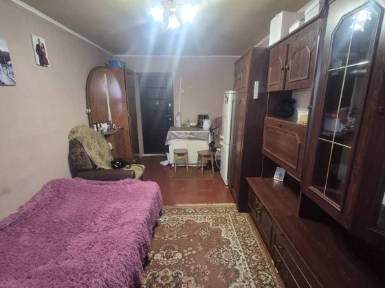 Продаж кімнати в гуртожитку по в. Київська. Блочна система зручності на 5 сімей Винница