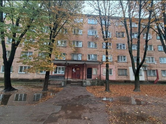 Продам кімнату 17 м2 по Пр. Перемоги ( р-н м. Сіверський) Чернигов