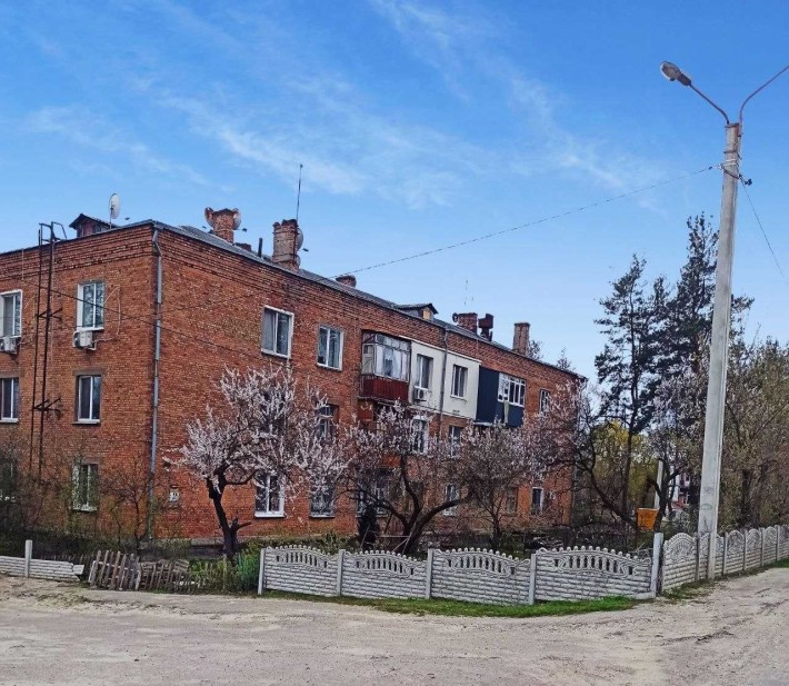 Продаж. 2 великі кімнати (49 м²) зі стелями 3м! вул. Біологічна, Диканівка. - фото 1