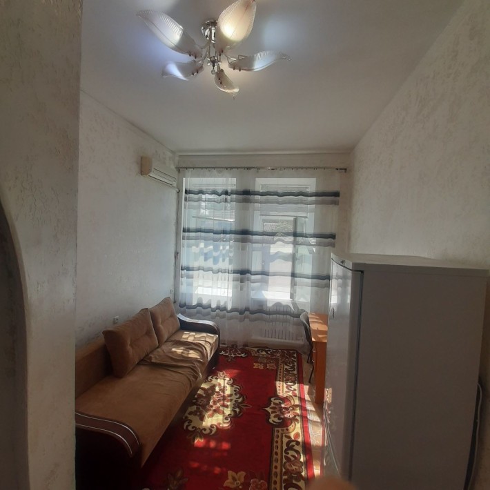 Продам комнату в коммуне. Р-н ЖД - фото 1