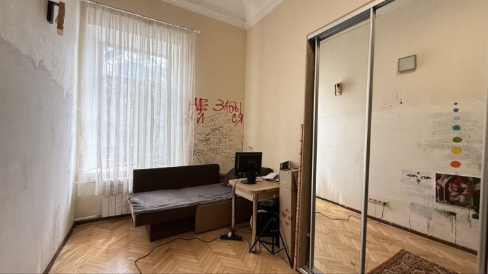 Продам комнату в коммунальной квартире центр Горсад Дерибасовская - фото 1