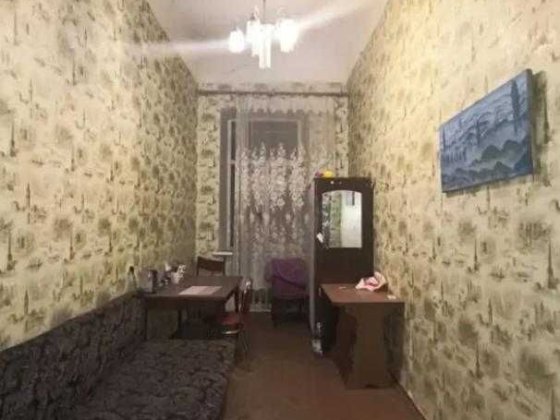 Продам комнату в Нагорном районе