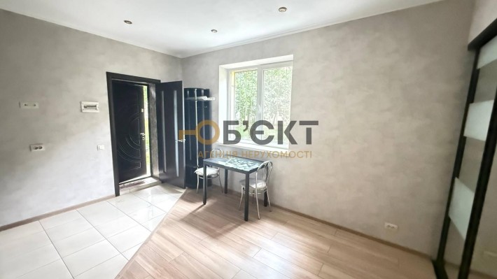 Продаж гостинка зі своїм входом, 18м2, м. Індустріальна, ХТЗ, без комісії. - фото 1