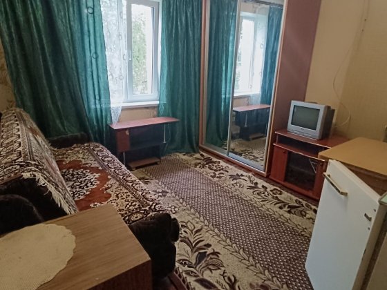 Продам комнату-квартиру на Соіча