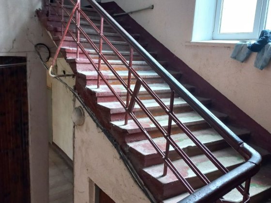 Продам гостиночку комната 25м, метро Заводская