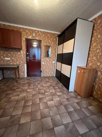 Большая 2-ком гостинка Одесская пр.Байрона, д.41-а - фото 1