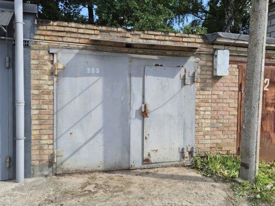 Здам в оренду гараж в кооперативі Бровари