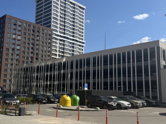 ЖК Варшавський 3, Змієнко 32, Наземний паркінг, від -1 до 3 поверху Київ
