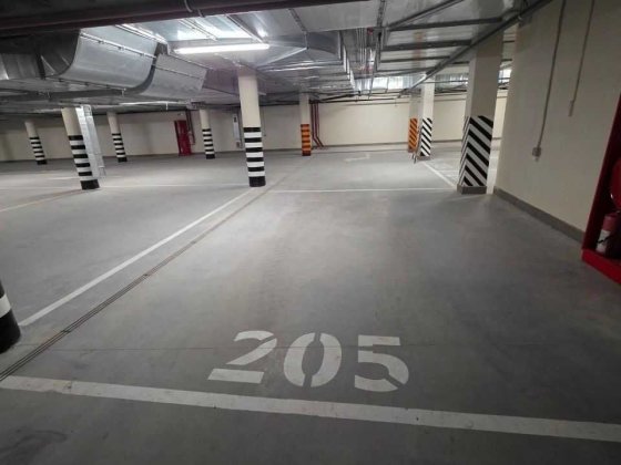 Оренда великого, зручного паркомісця ЖК Новопечерські Липки, 7 черга,  Верхогляда 22Б -24А Київ