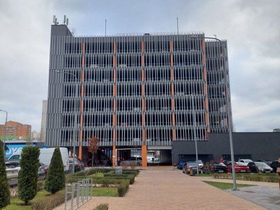 Оренда Паркоместо Парковка Стоянка Днепровская  ЖК Seven Севен Київ