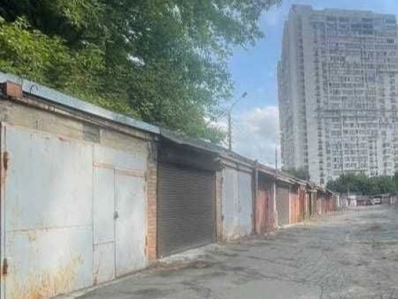 Сдам в аренду гараж, склад на Печерске, ул.Перспективная-9 Київ