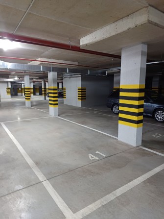 Здається в оренду паркомісце на паркінку по вул. Перфецького 8 - фото 1