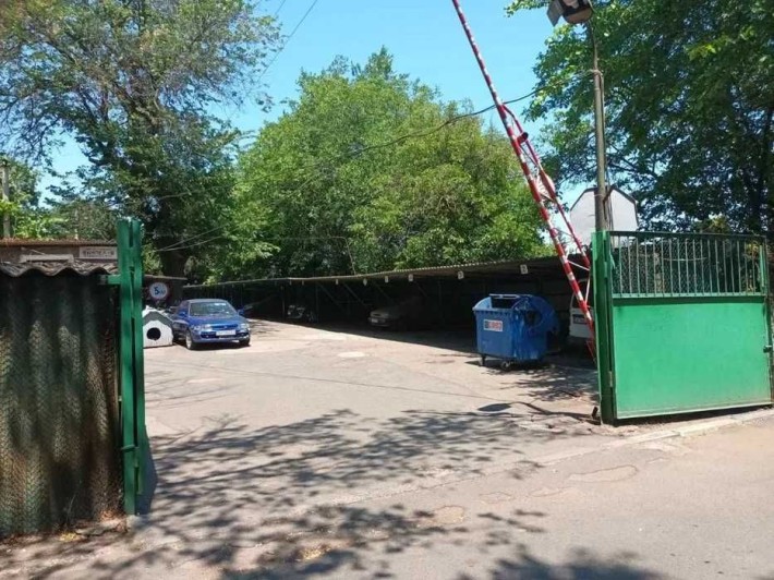 Сдам место на стоянке. - фото 1