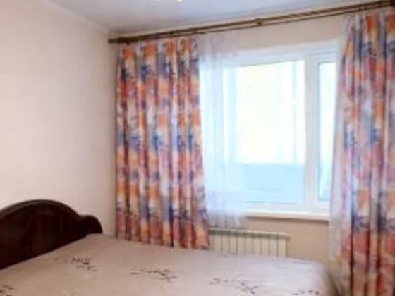 Продаж 2к.кв. вул.Лятошинського 28 Київ