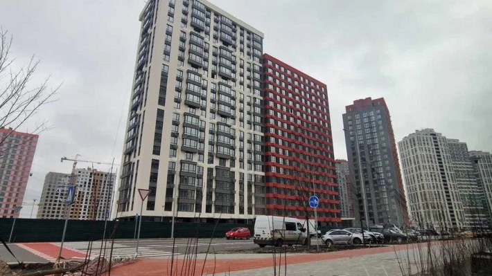 Продаж 2-кімнатної квартири по вул.Змієнка Всеволода, 13 ЖК Варшавський 3 - фото 1