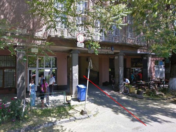 Продаю гараж в самому центрі Виноградова на площі Миру, 3 або обмін Виноградов