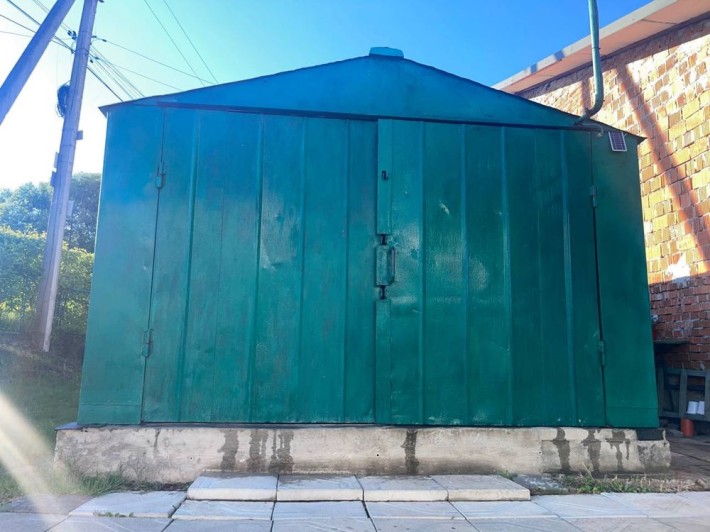 Гараж розбірний в чудовому стані - фото 1