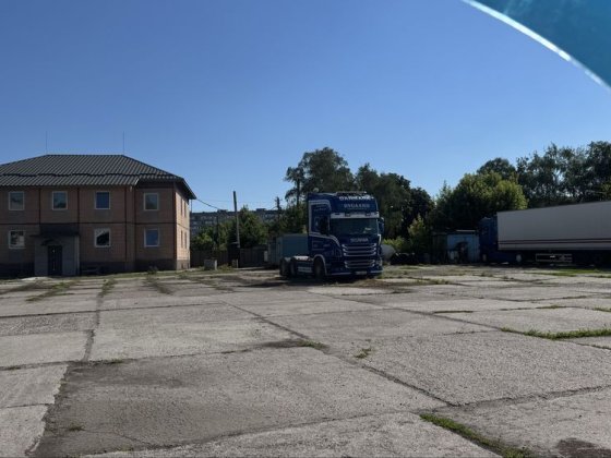Площадка (паркомісце) для вантажного авто Миргород