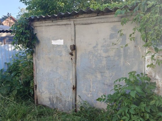 Продам гараж район лікарні Звягель