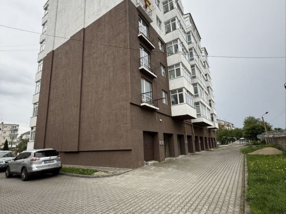 Продам гараж в новобудові м. Стрий вул. Саксаганського, 14А 19.3 м. кВ Стрый