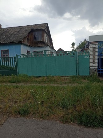 Парко місце в дворі. - фото 1