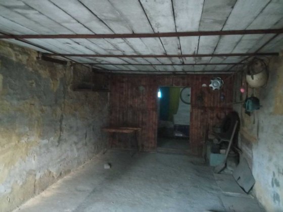 Продам гараж в районе 6 школы Терновка