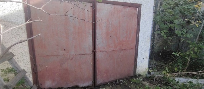 Гараж площею 33,5 кв.м, Закарпатська обл, м.Тячів - фото 1