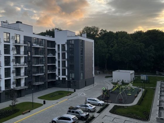 Паркомісце в ЖК Auroom Forest м. Винники Винники