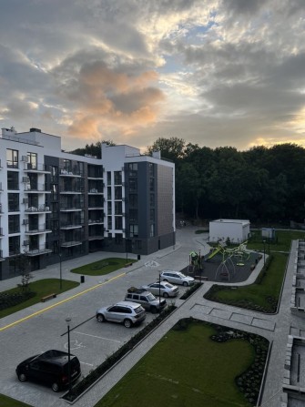 Паркомісце в ЖК Auroom Forest м. Винники - фото 1