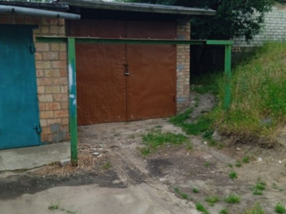 Продам гараж м. Буча по вул. Тарасівська між домами 10Б, 10В, 10Г Буча