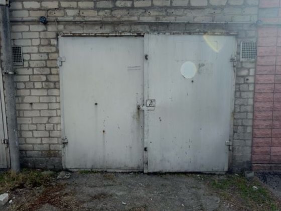 Продам гараж в кооперативі Кременчуцький по вул. В. Пугачова, біля Маркетопту Кременчук